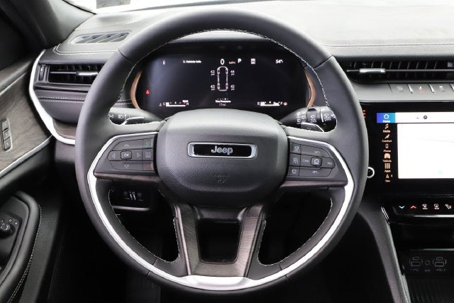 2027 Jeep Grand Cherokee GRAND CHEROKEE L LIMITED 4X4
