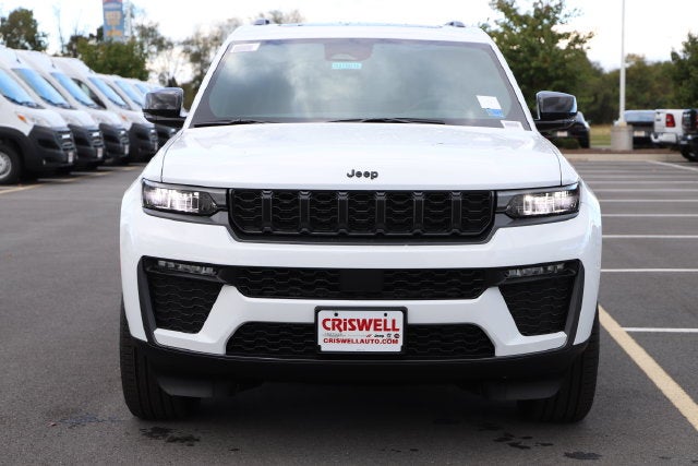 2027 Jeep Grand Cherokee GRAND CHEROKEE L LIMITED 4X4