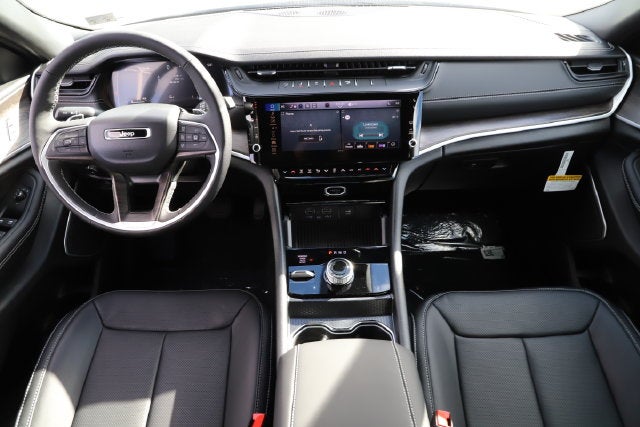 2027 Jeep Grand Cherokee GRAND CHEROKEE L LIMITED RESERVE 4X4