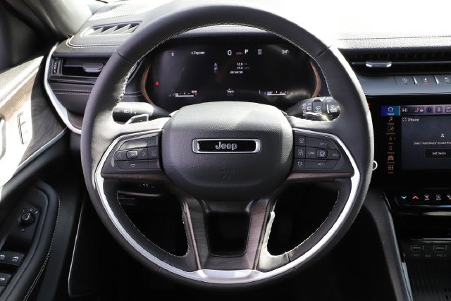 2027 Jeep Grand Cherokee GRAND CHEROKEE L LIMITED RESERVE 4X4