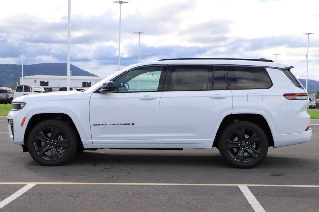 2027 Jeep Grand Cherokee GRAND CHEROKEE L LIMITED RESERVE 4X4