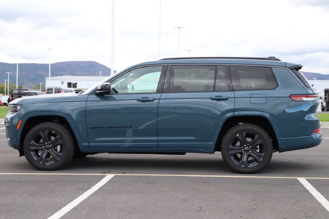 2027 Jeep Grand Cherokee GRAND CHEROKEE L LIMITED RESERVE 4X4