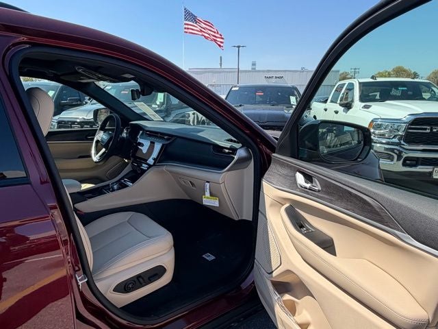 2026 Jeep Grand Cherokee GRAND CHEROKEE L LIMITED 4X4