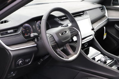 2027 Jeep Grand Cherokee GRAND CHEROKEE L LIMITED 4X4