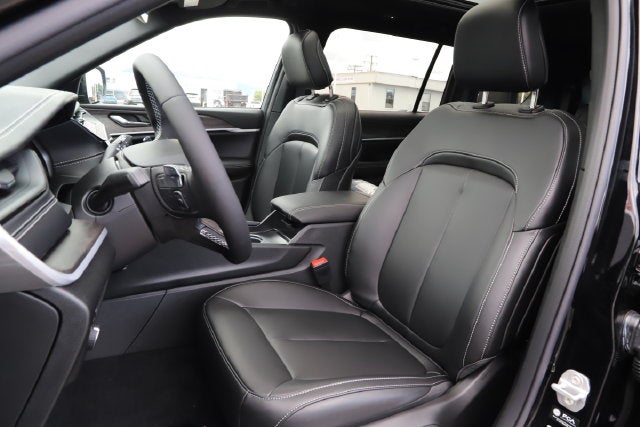 2027 Jeep Grand Cherokee GRAND CHEROKEE L LIMITED 4X4