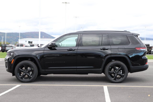 2027 Jeep Grand Cherokee GRAND CHEROKEE L LIMITED 4X4