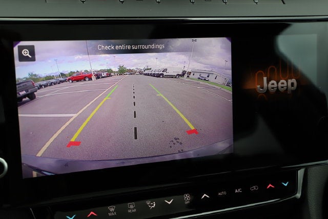 2027 Jeep Grand Cherokee GRAND CHEROKEE L LIMITED 4X4