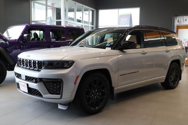 2026 Jeep Grand Cherokee GRAND CHEROKEE L SUMMIT 4X4