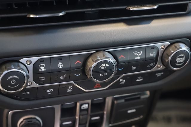 2026 Jeep Wrangler WRANGLER 4-DOOR MOAB 392