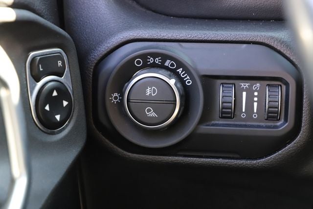 2020 Jeep Gladiator Overland 4x4