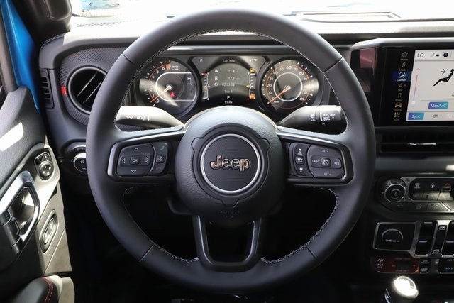 2025 Jeep Gladiator GLADIATOR RUBICON 4X4