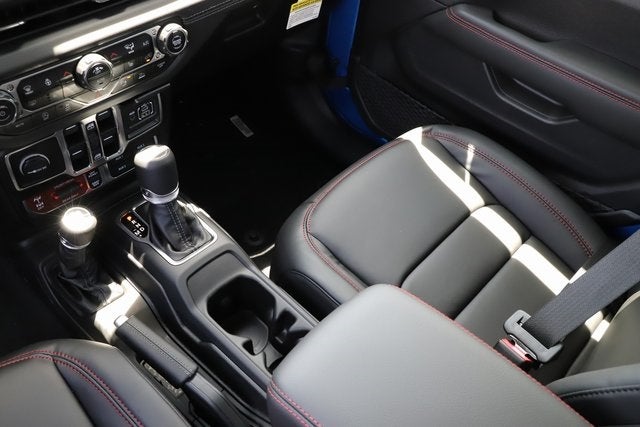 2025 Jeep Gladiator GLADIATOR RUBICON 4X4