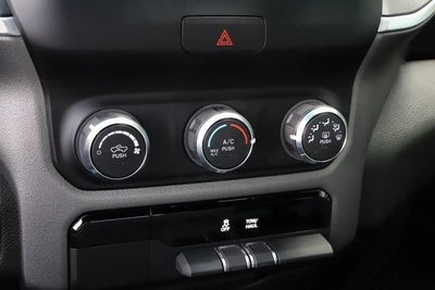 2024 RAM 1500 Big Horn Crew Cab 4x4 5'7' Box