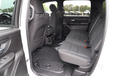 2027 RAM Ram 1500 RAM 1500 TRADESMAN CREW CAB 4X4 5'7' BOX