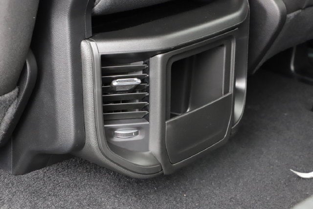 2027 RAM Ram 1500 RAM 1500 TRADESMAN CREW CAB 4X4 5'7' BOX