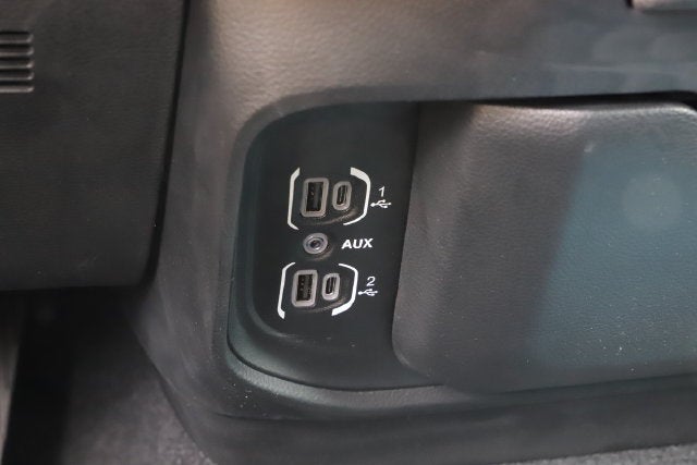 2027 RAM Ram 1500 RAM 1500 TRADESMAN CREW CAB 4X4 5'7' BOX