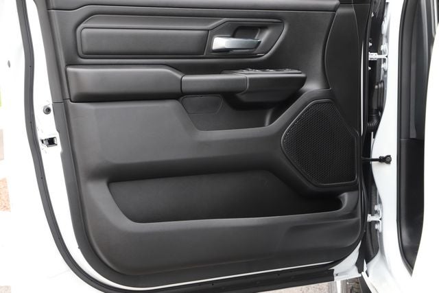 2027 RAM Ram 1500 RAM 1500 TRADESMAN CREW CAB 4X4 5'7' BOX