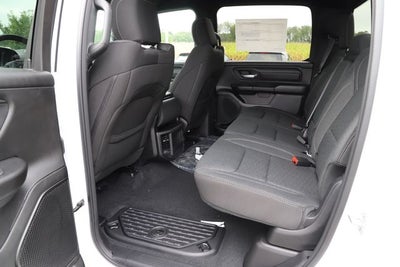 2027 RAM Ram 1500 RAM 1500 TRADESMAN CREW CAB 4X4 5'7' BOX