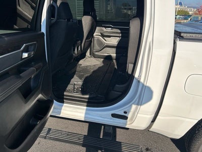 2022 RAM 1500 Big Horn Crew Cab 4x4 5'7' Box