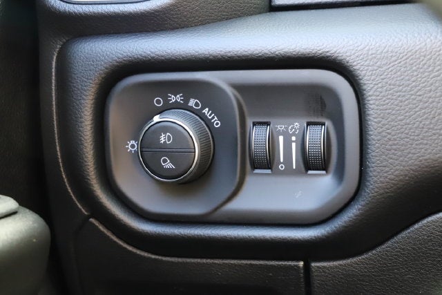 2027 RAM Ram 1500 RAM 1500 BIG HORN CREW CAB 4X4 5'7' BOX