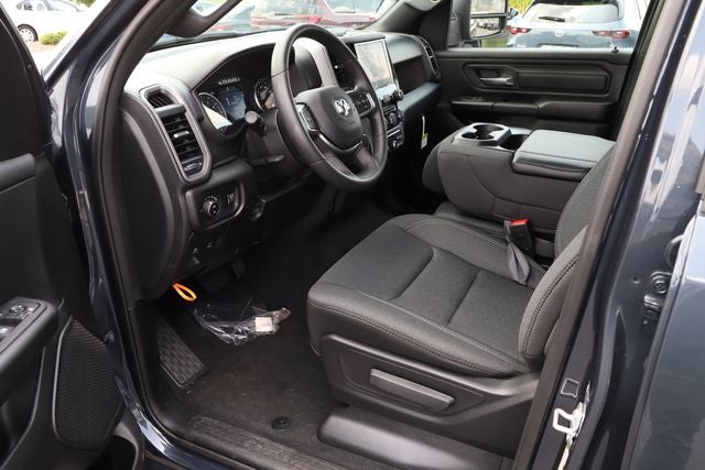 2026 RAM 1500 RAM 1500 WARLOCK CREW CAB 4X4 5'7' BOX