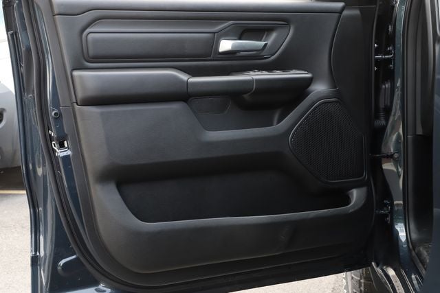 2026 RAM 1500 RAM 1500 WARLOCK CREW CAB 4X4 5'7' BOX