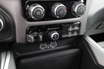 2026 RAM Ram 1500 RAM 1500 EXPRESS CREW CAB 4X4 5'7' BOX