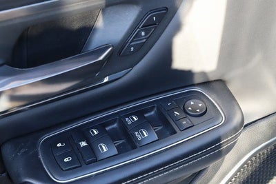 2019 RAM 1500 Limited Crew Cab 4x4 5'7' Box