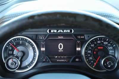 2019 RAM 1500 Laramie Crew Cab 4x4 5'7' Box