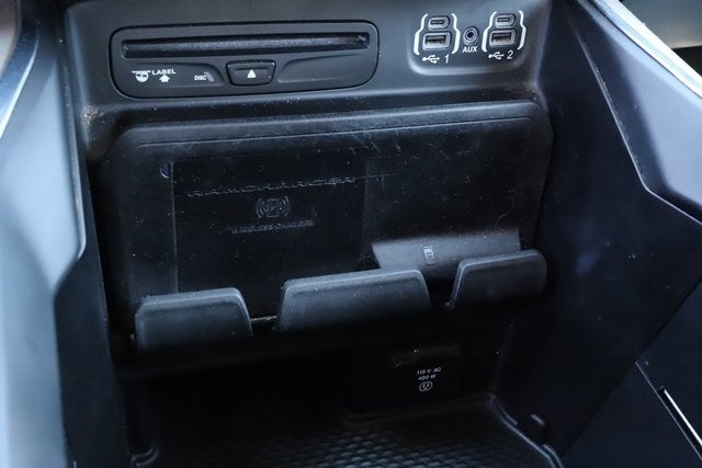 2019 RAM 1500 Laramie Crew Cab 4x4 5'7' Box