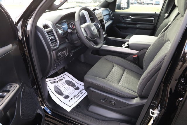 2027 RAM Ram 1500 RAM 1500 BIG HORN CREW CAB 4X4 6'4' BOX