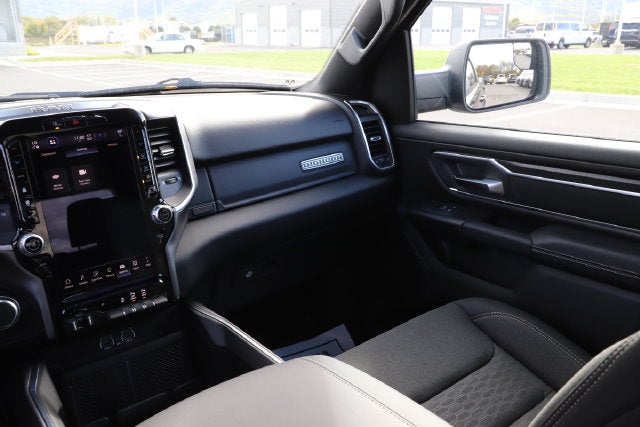 2027 RAM Ram 1500 RAM 1500 BIG HORN CREW CAB 4X4 6'4' BOX