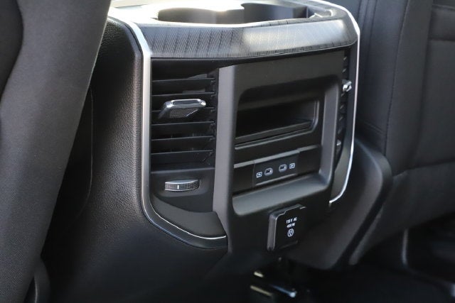 2027 RAM Ram 1500 RAM 1500 BIG HORN CREW CAB 4X4 6'4' BOX
