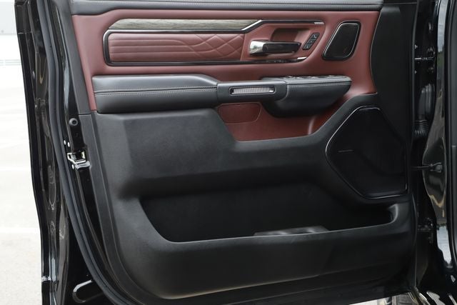 2025 RAM 1500 Limited Crew Cab 4x4 6'4' Box