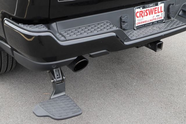 2025 RAM 1500 Limited Crew Cab 4x4 6'4' Box
