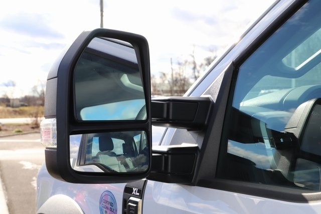 2024 Ford F-550 Chassis XL