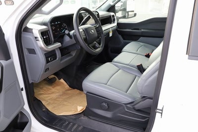 2024 Ford F-550 Chassis XL