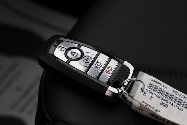 2025 Ford Escape ST-Line Elite