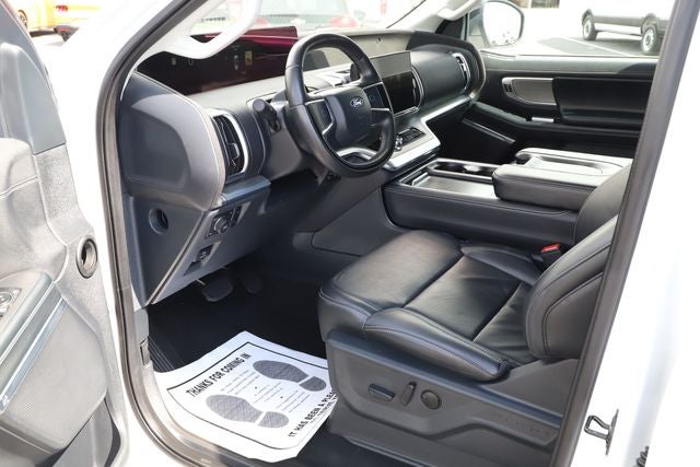 2025 Ford Expedition Platinum MAX