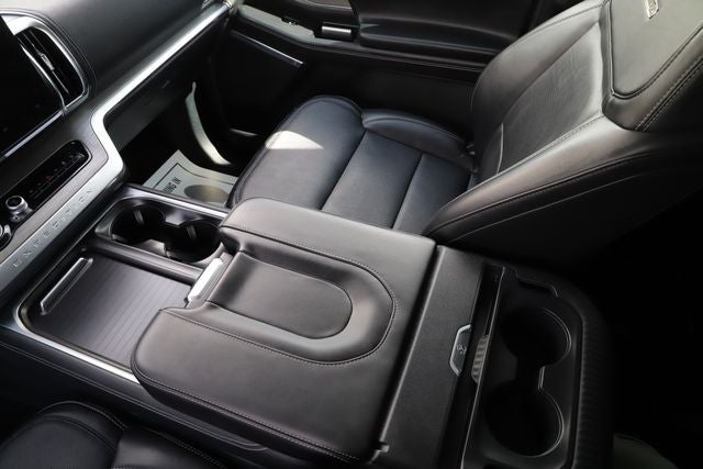 2025 Ford Expedition Platinum MAX