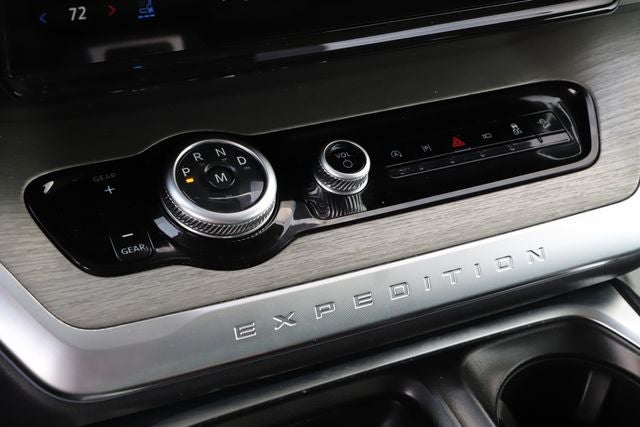 2025 Ford Expedition Platinum MAX