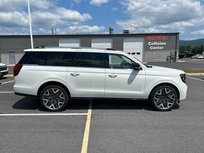 2025 Ford Expedition Platinum MAX