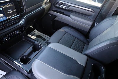 2024 Chevrolet Silverado 2500HD 4WD Crew Cab Standard Bed ZR2