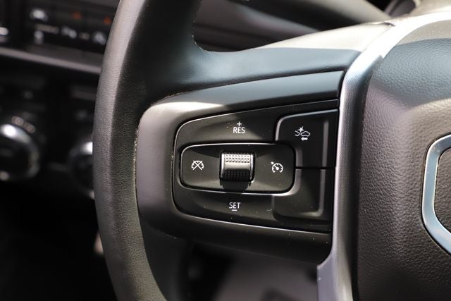 2024 GMC Yukon XL 4WD SLE