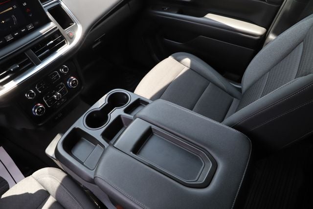 2024 GMC Yukon XL 4WD SLE