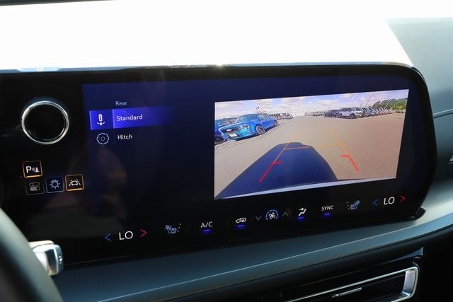 2025 Chevrolet Traverse FWD LT