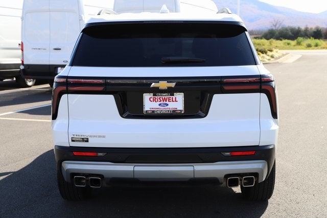 2025 Chevrolet Traverse FWD LT