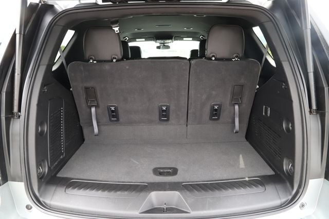 2025 Chevrolet Tahoe 4WD LT