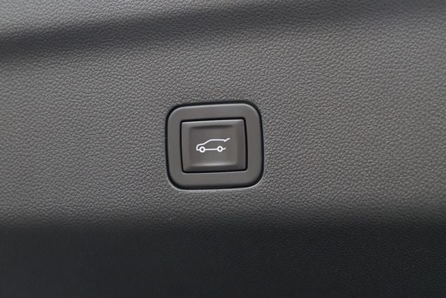 2025 Chevrolet Tahoe 4WD LT