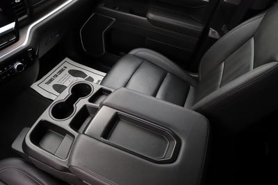 2025 GMC Sierra 1500 4WD Crew Cab Short Box SLT